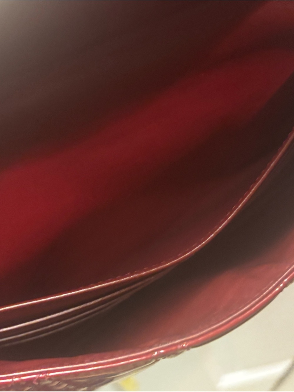 COA✨Dior Glossy Patent Cannage New Lock Pouch Crossbody in Crimson - Picture 8 of 8